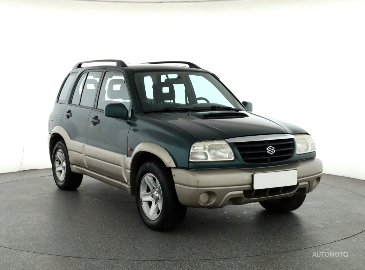 Suzuki Grand Vitara, 2002 - celkový pohled