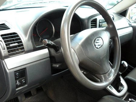 Suzuki Grand Vitara, 2004 - pohled č. 7