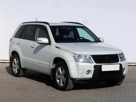 Suzuki Grand Vitara, 2011