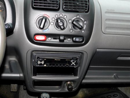 Suzuki Ignis, 2000 - pohled č. 9