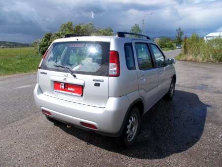 Suzuki Ignis, 2003 - pohled č. 3
