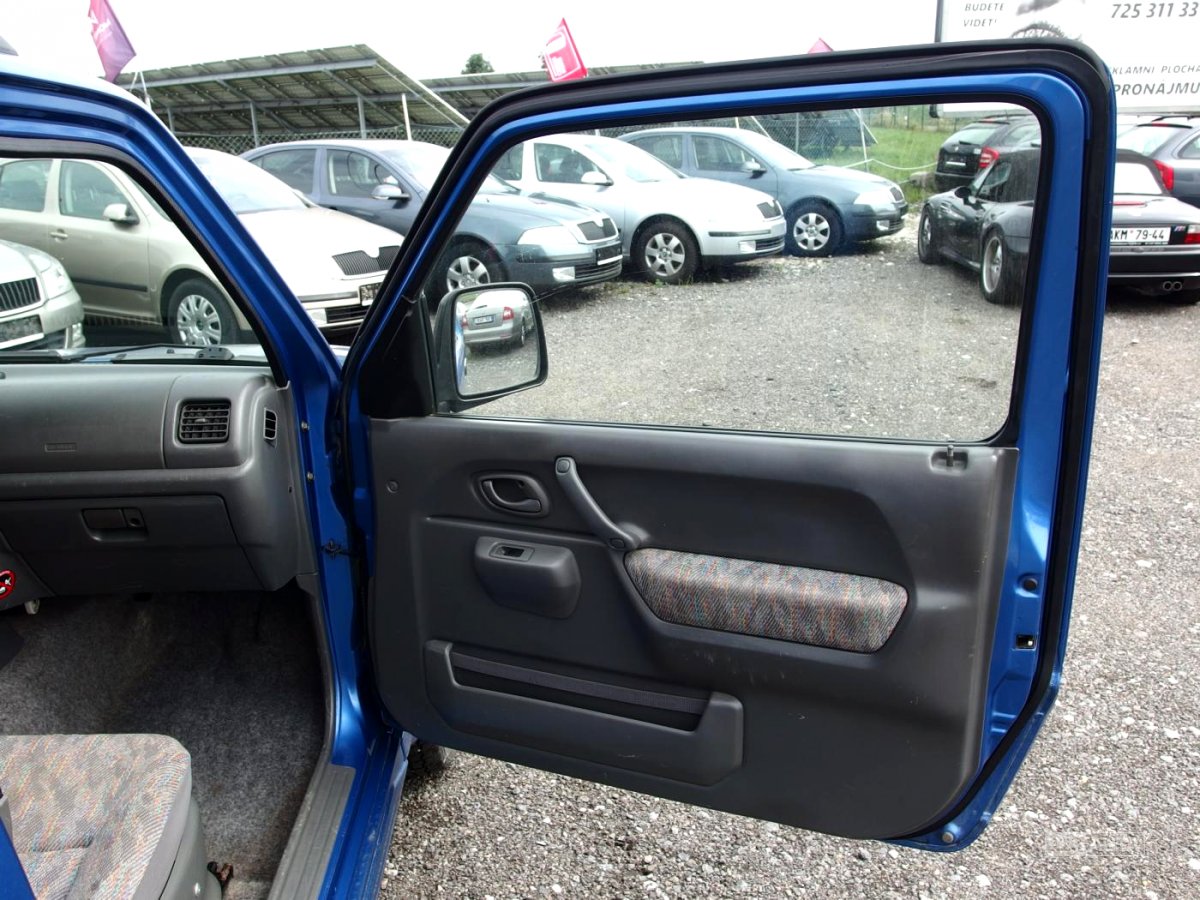 Suzuki Jimny, 1999 - pohled č. 16