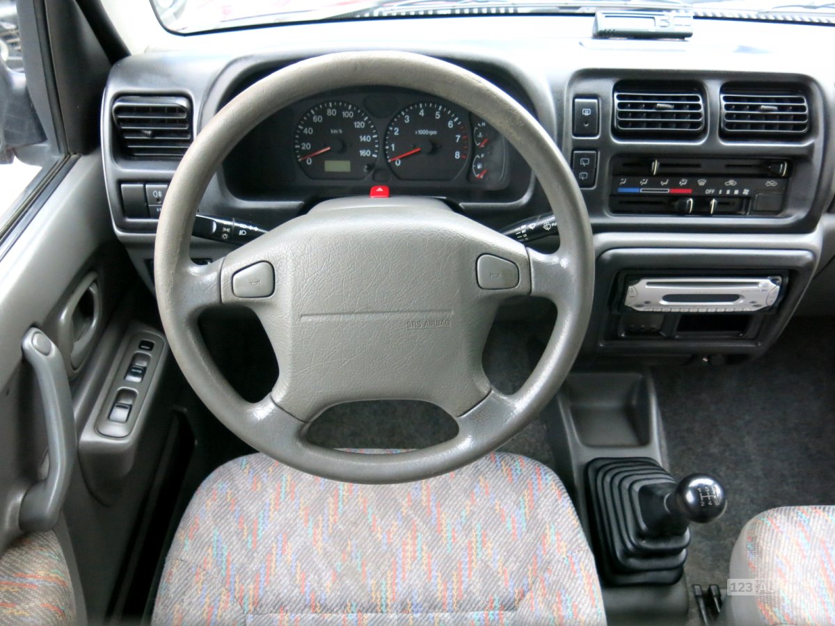 Suzuki Jimny, 2000 - pohled č. 9