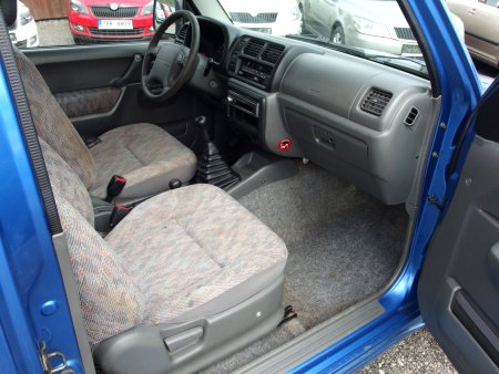 Suzuki Jimny, 1999 - pohled č. 13