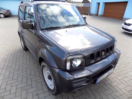 Suzuki Jimny, 2009 - pohled č. 3