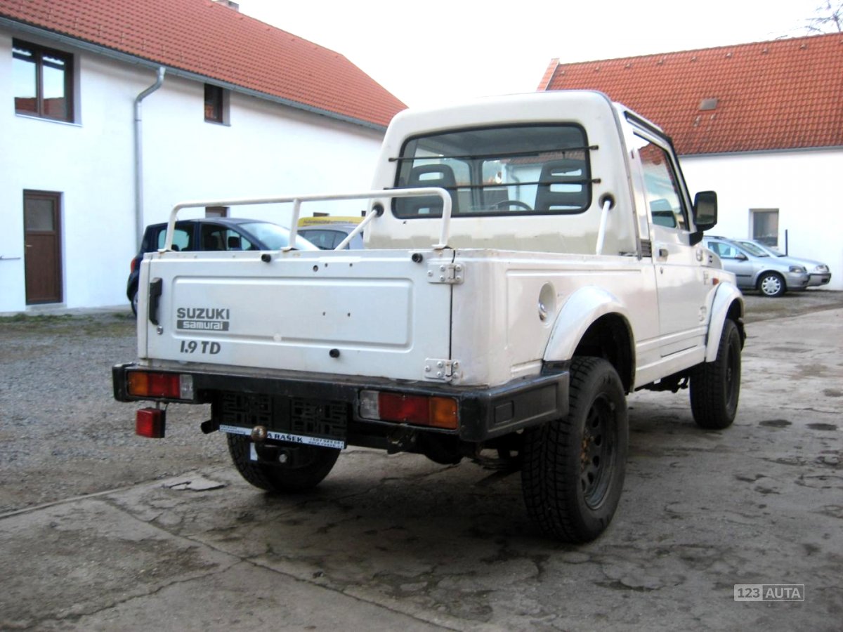 Suzuki Samurai, 2000 - pohled č. 2