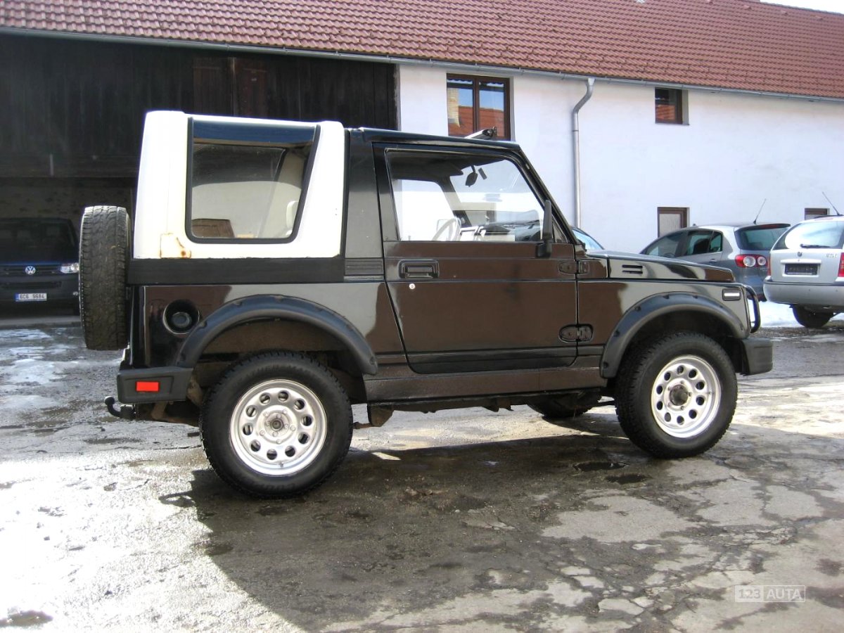 Suzuki Samurai, 1993 - pohled č. 6