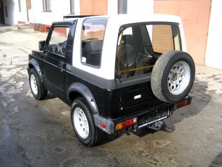 Suzuki Samurai, 1993 - pohled č. 4