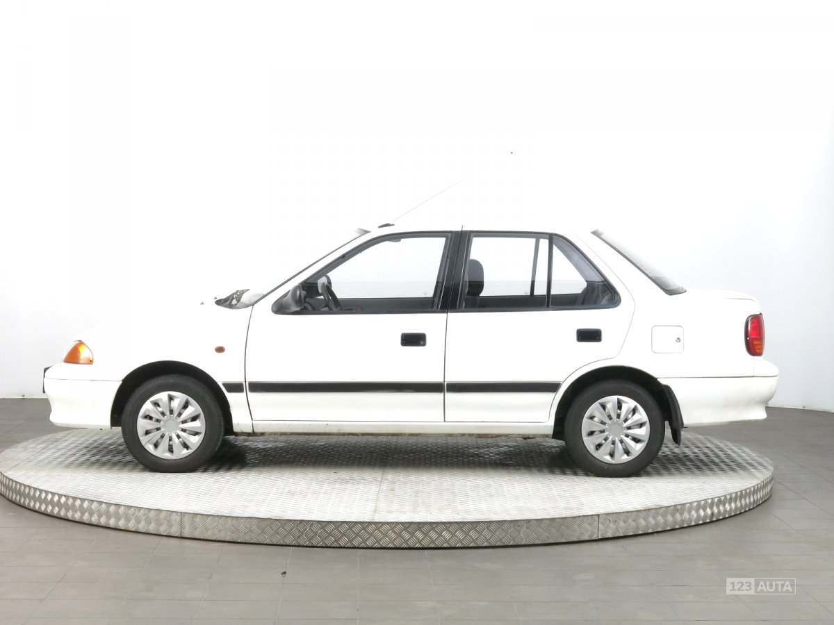 Suzuki Swift, 2001 - pohled č. 4