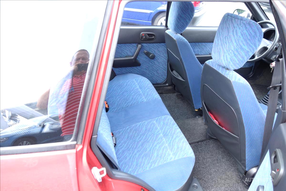 Suzuki Swift, 1999 - pohled č. 10