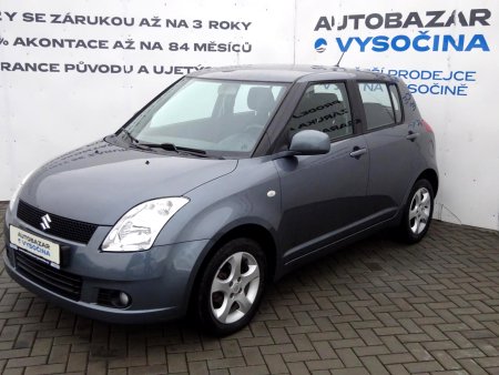 Suzuki Swift 1.3i 68Kw! 4x4! Serviska! Vyhř. sed