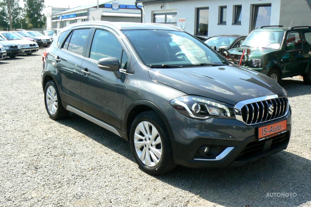 Suzuki SX4 S-Cross, 2017 - pohled č. 2
