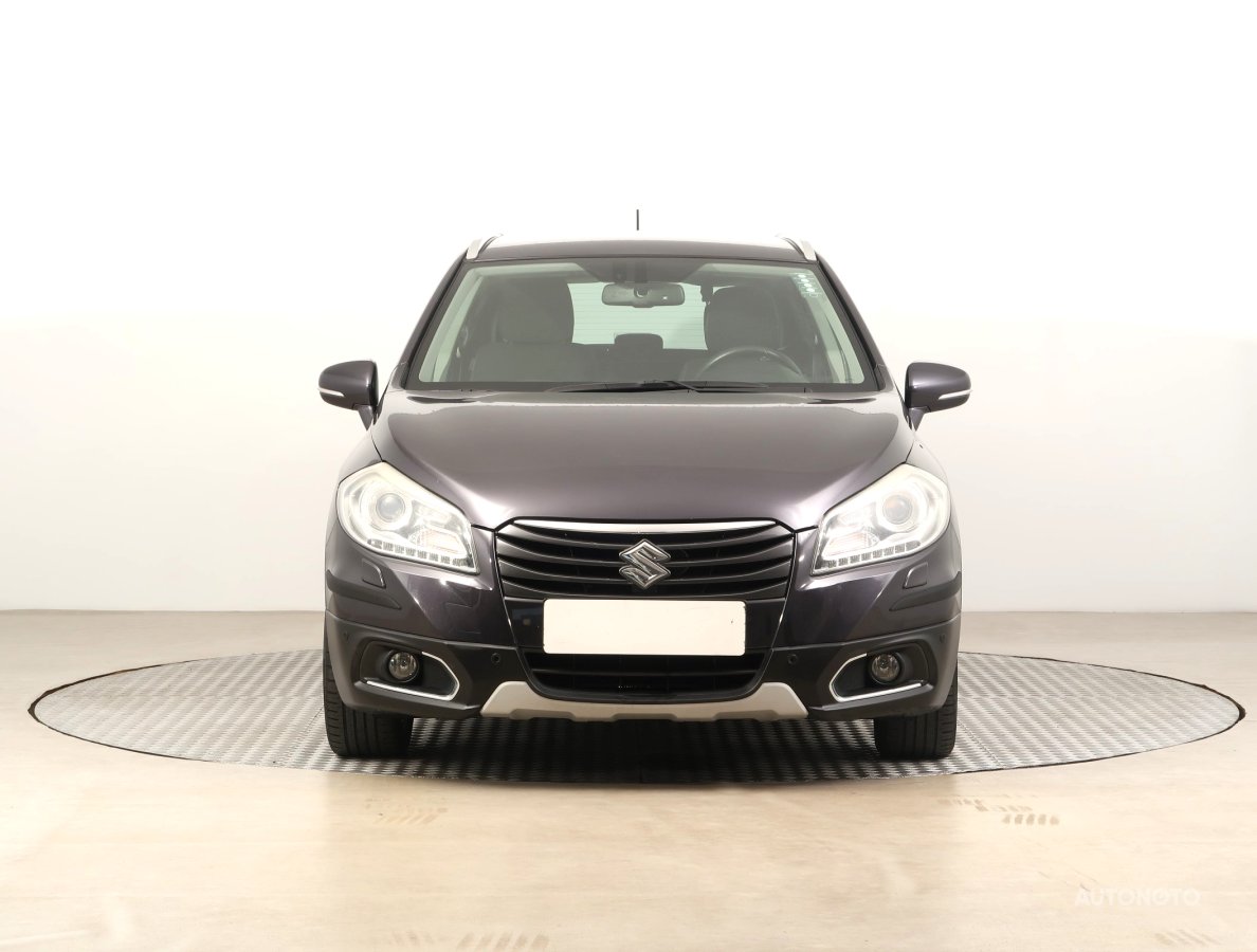 Suzuki SX4 S-Cross, 2015 - pohled č. 2
