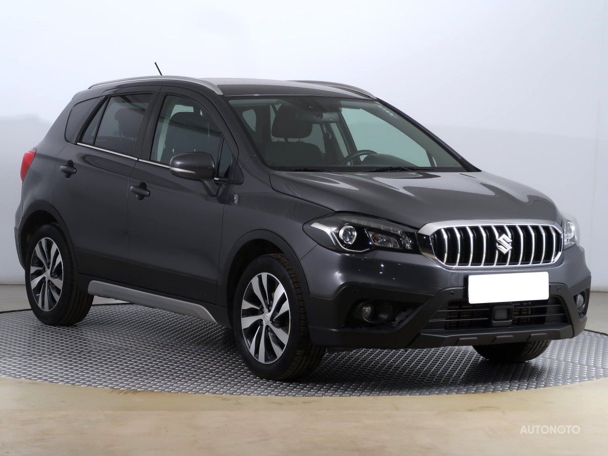 Suzuki SX4 S-Cross, 2019 - celkový pohled