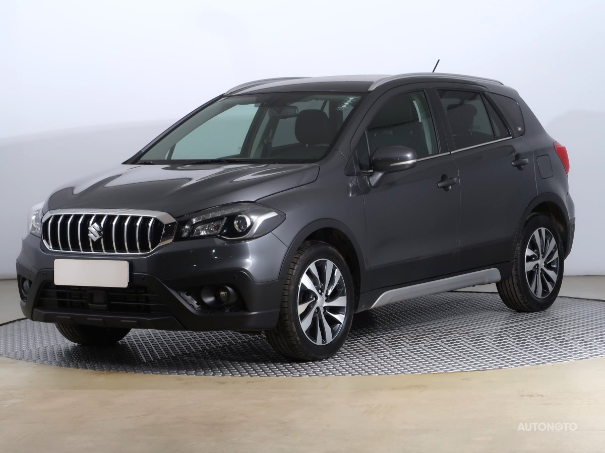 Suzuki SX4 S-Cross, 2019 - pohled č. 3