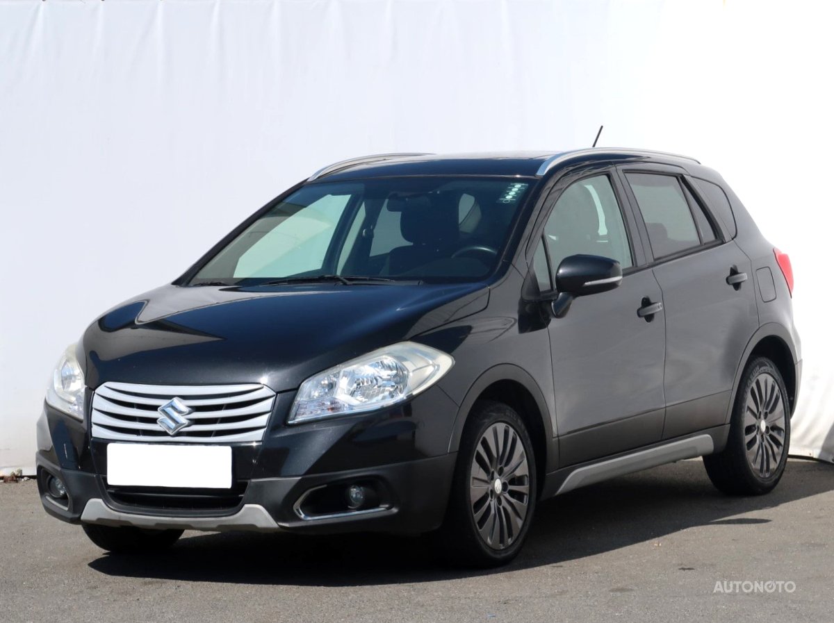 Suzuki SX4 S-Cross, 2014 - pohled č. 3