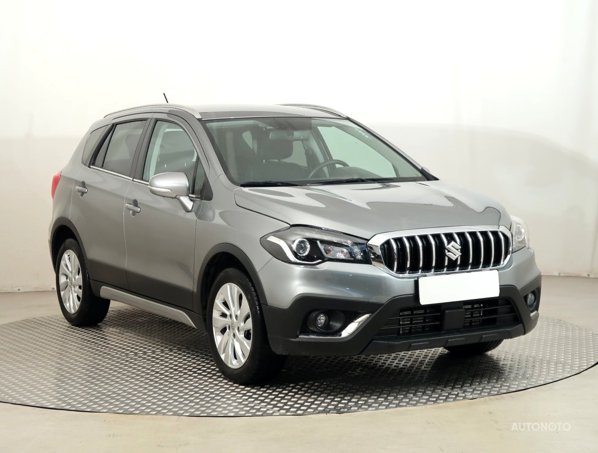 Suzuki SX4 S-Cross, 2019 - celkový pohled