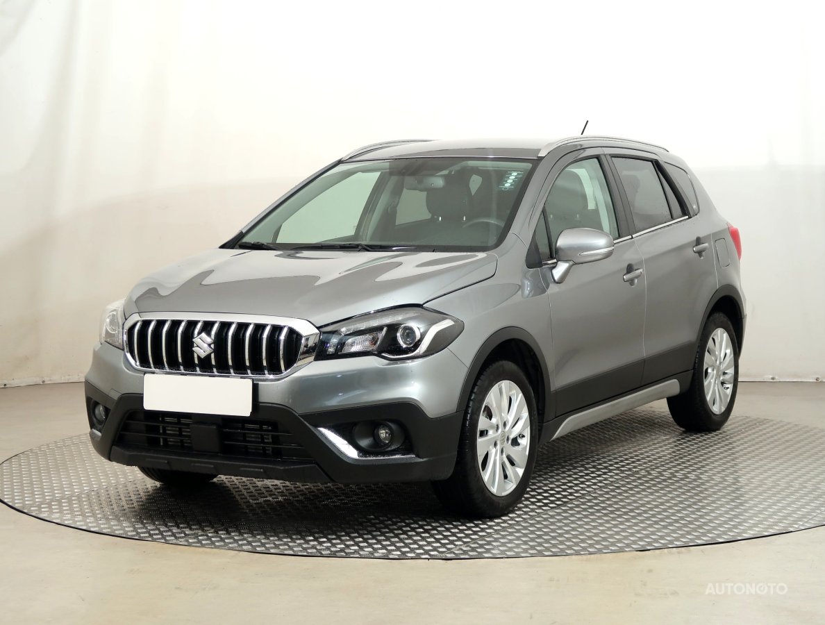 Suzuki SX4 S-Cross, 2019 - pohled č. 3