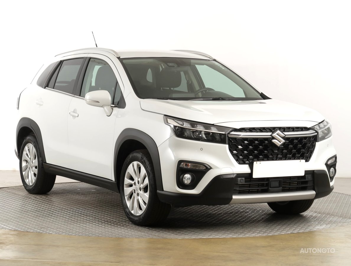 Suzuki SX4 S-Cross, 2022 - celkový pohled