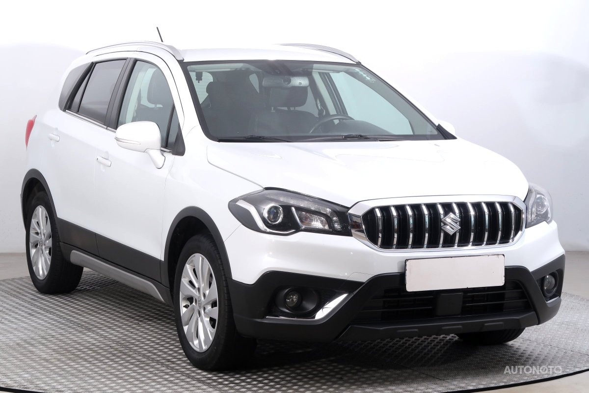 Suzuki SX4 S-Cross, 2019 - celkový pohled