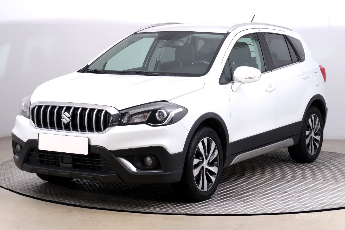 Suzuki SX4 S-Cross, 2018 - pohled č. 3