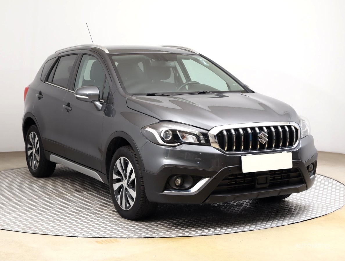 Suzuki SX4 S-Cross, 2021 - celkový pohled