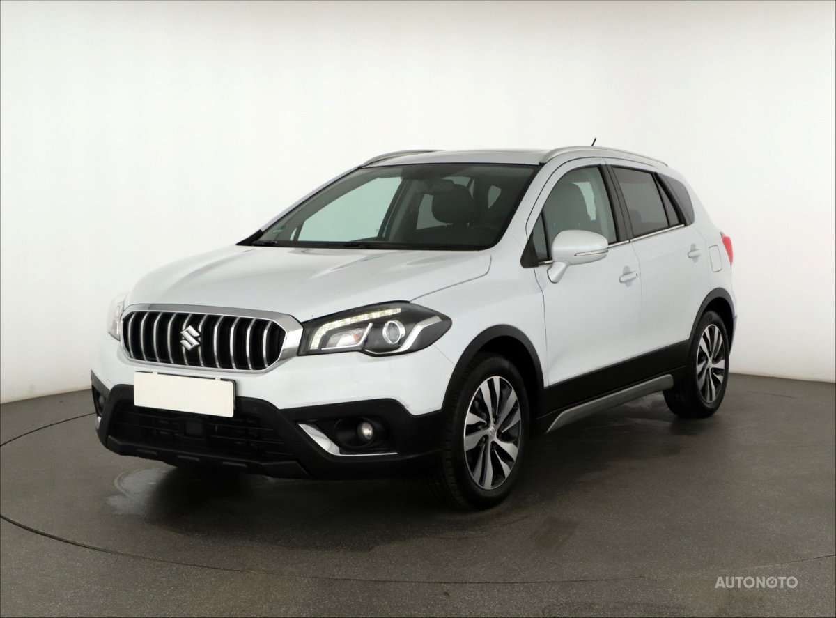 Suzuki SX4 S-Cross, 2018 - pohled č. 3