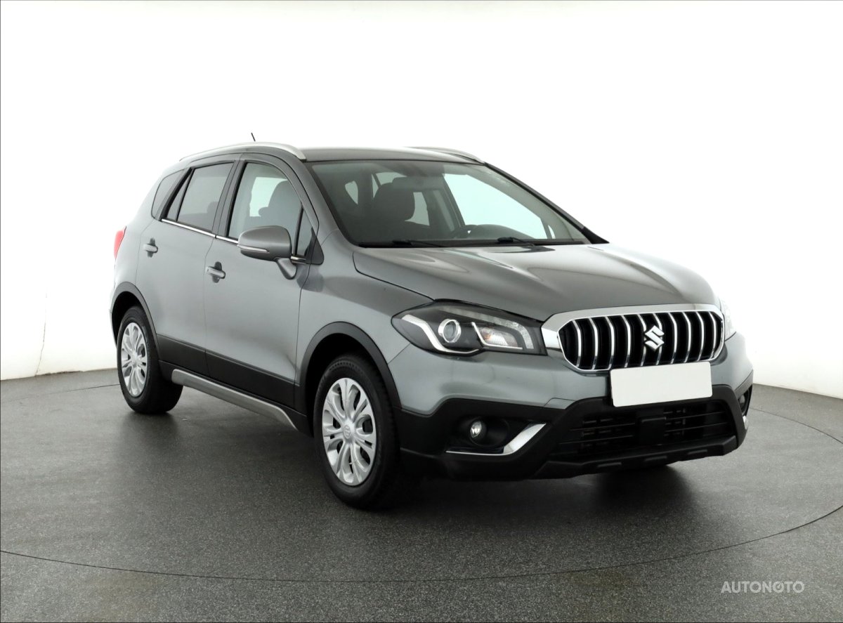 Suzuki SX4 S-Cross, 2019 - celkový pohled
