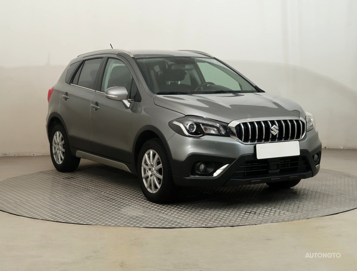 Suzuki SX4 S-Cross, 2017 - celkový pohled