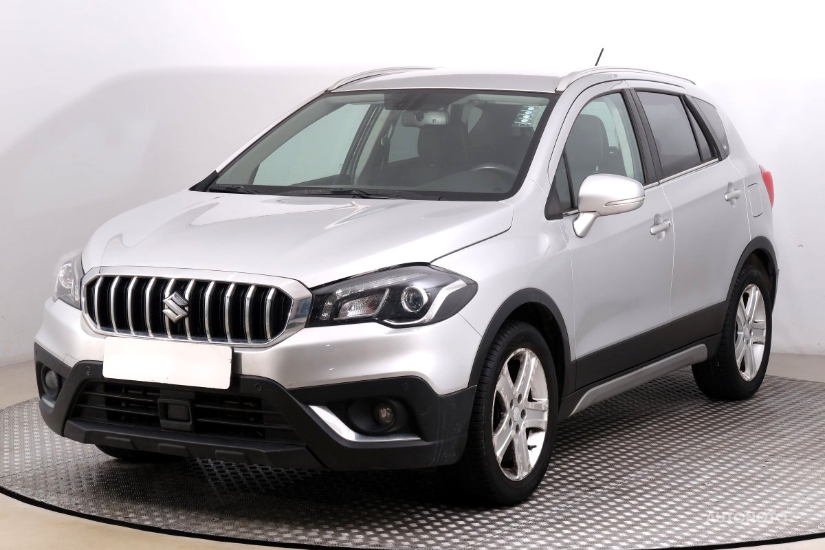 Suzuki SX4 S-Cross, 2017 - pohled č. 3