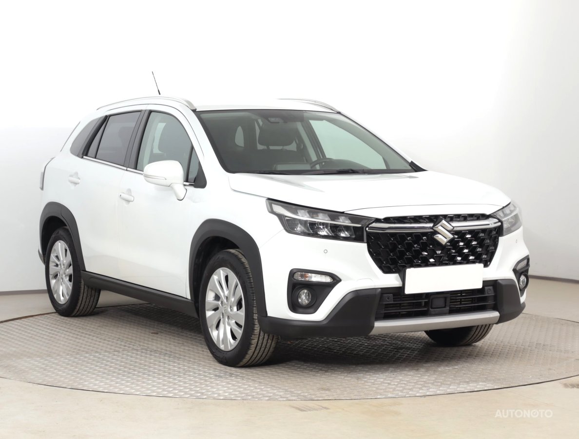 Suzuki SX4 S-Cross, 2022 - celkový pohled