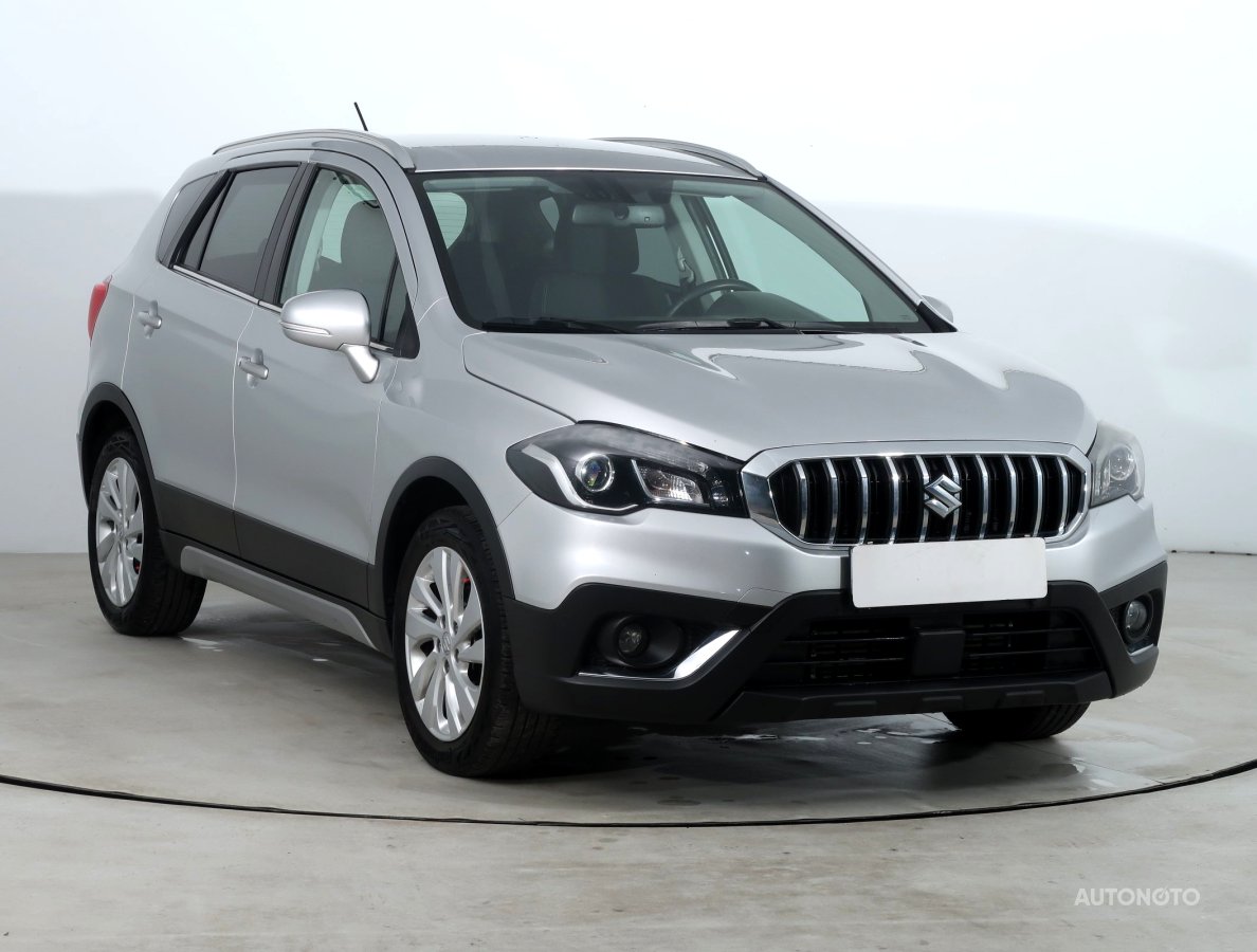 Suzuki SX4 S-Cross, 2019 - celkový pohled