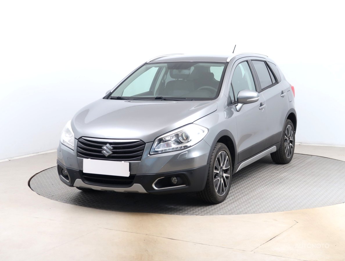 Suzuki SX4 S-Cross, 2016 - pohled č. 3