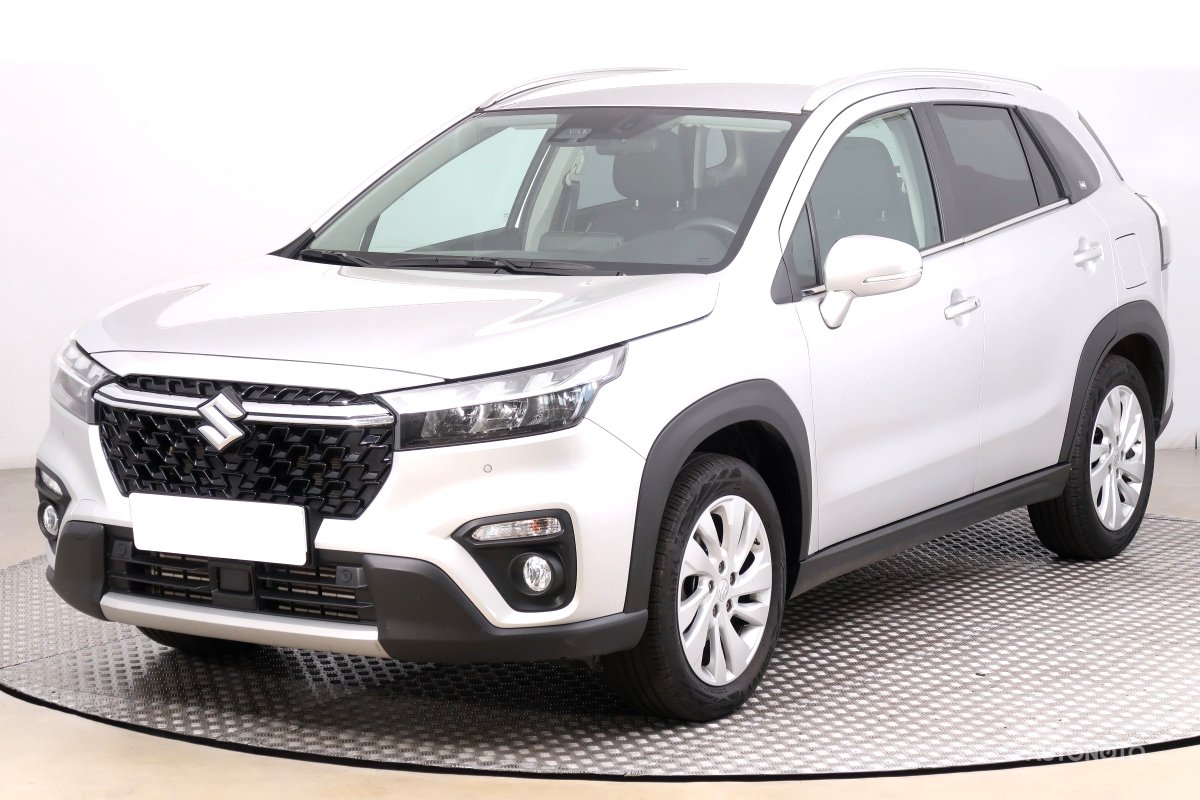 Suzuki SX4 S-Cross, 2021 - pohled č. 3