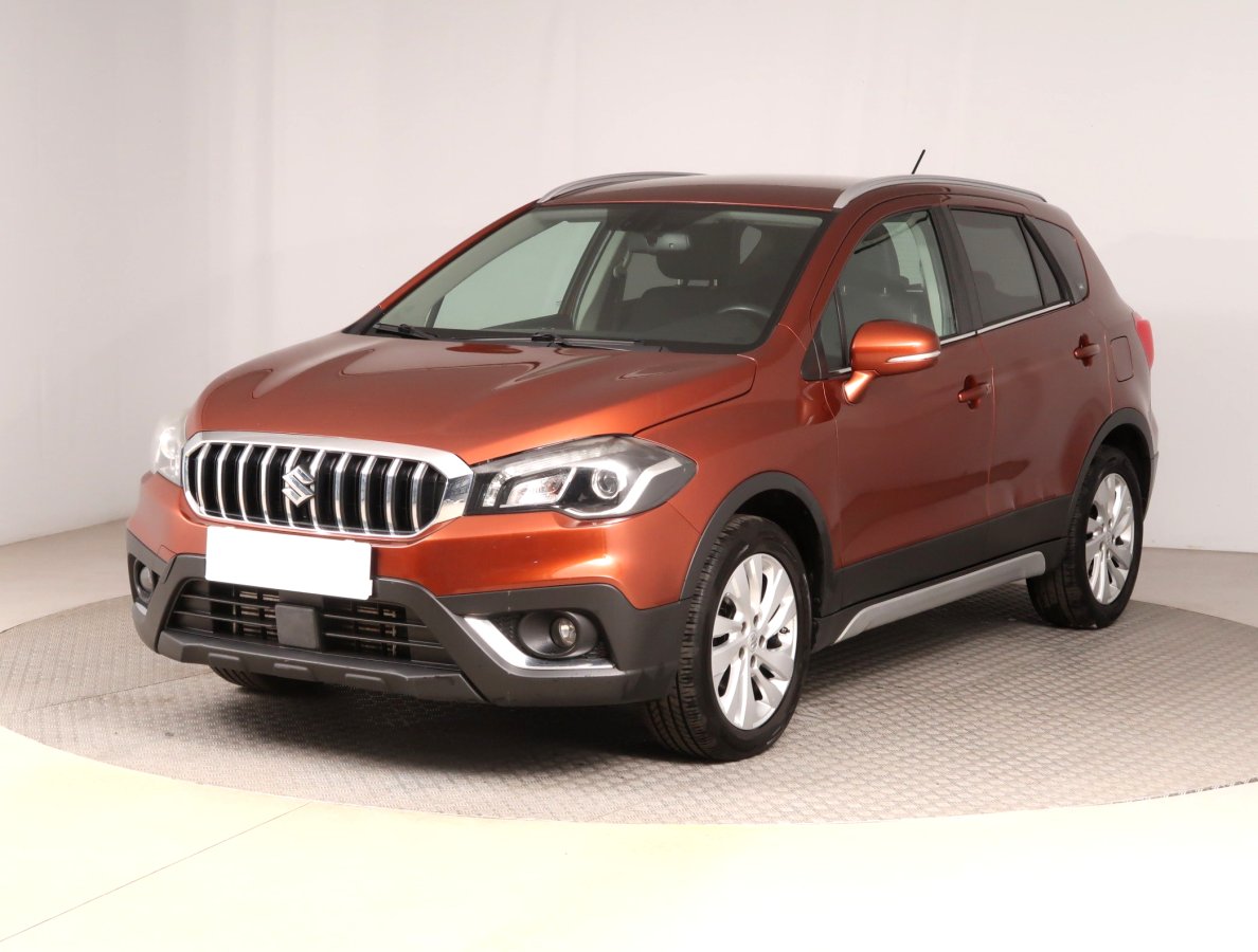 Suzuki SX4 S-Cross, 2018 - pohled č. 3