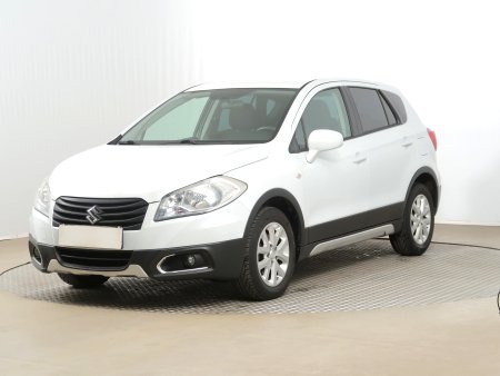 Suzuki SX4 S-Cross, 2014 - pohled č. 3