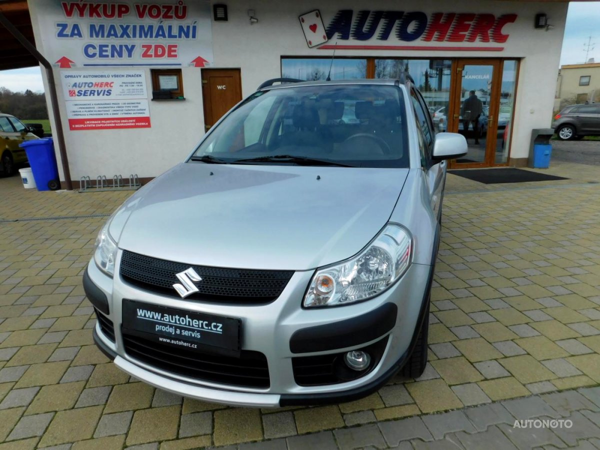 Suzuki SX4, 2009 - celkový pohled