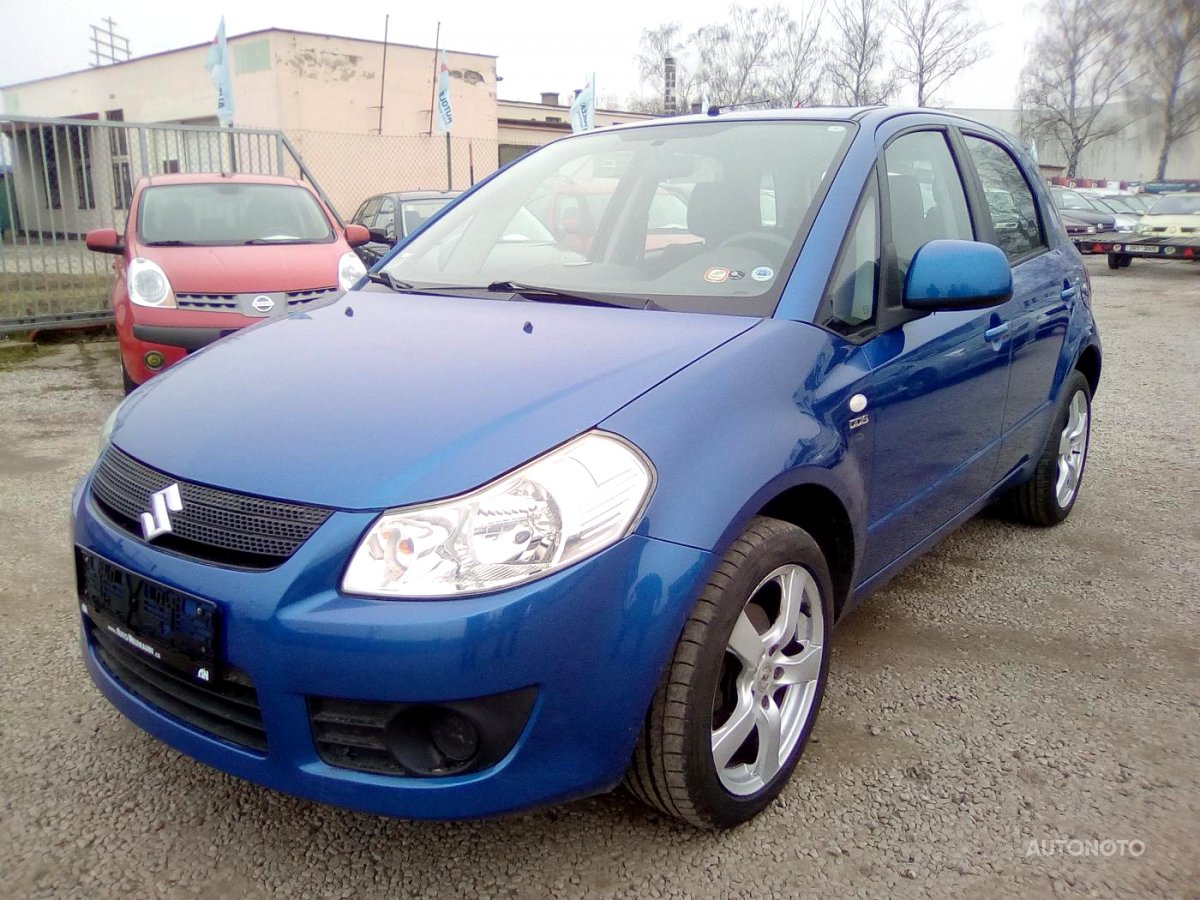 Suzuki SX4, 2008 - celkový pohled