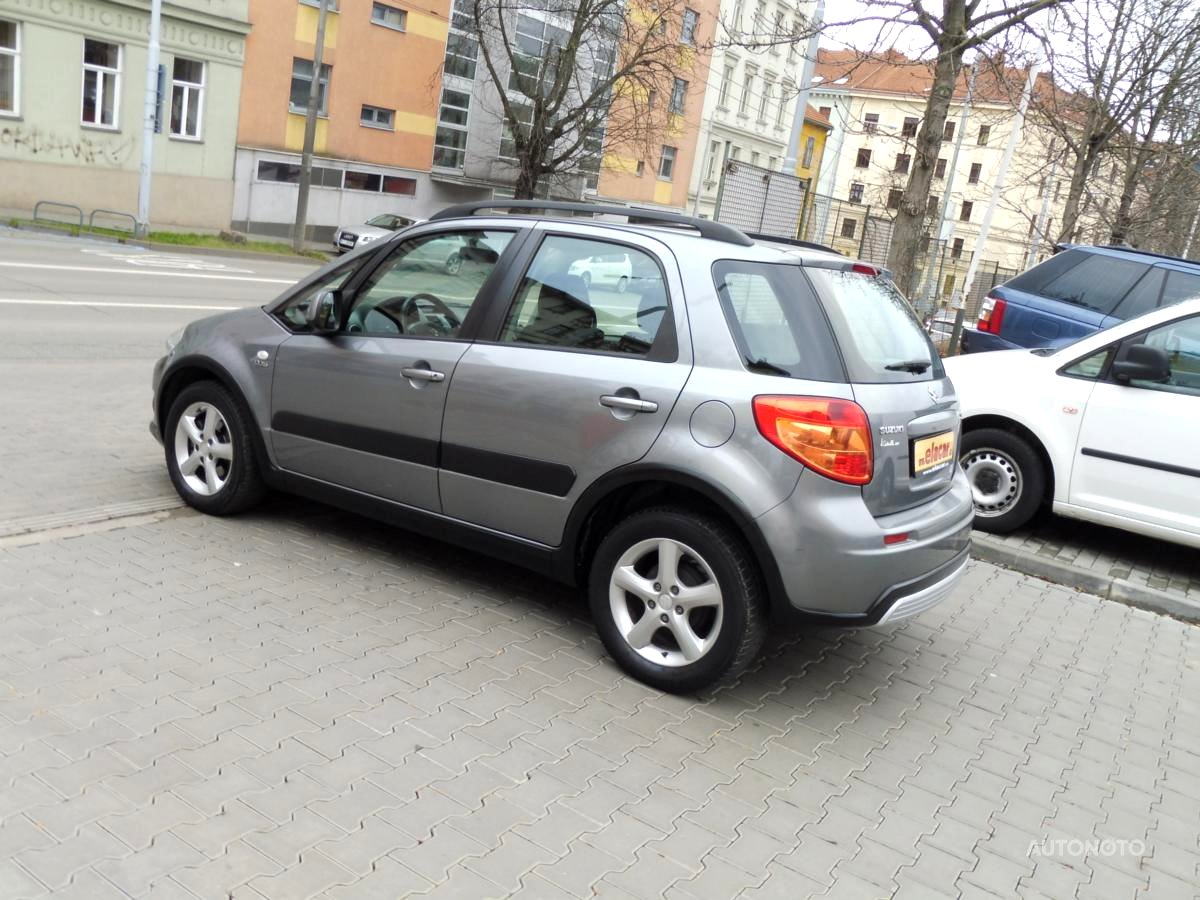 Suzuki SX4, 2008 - pohled č. 3