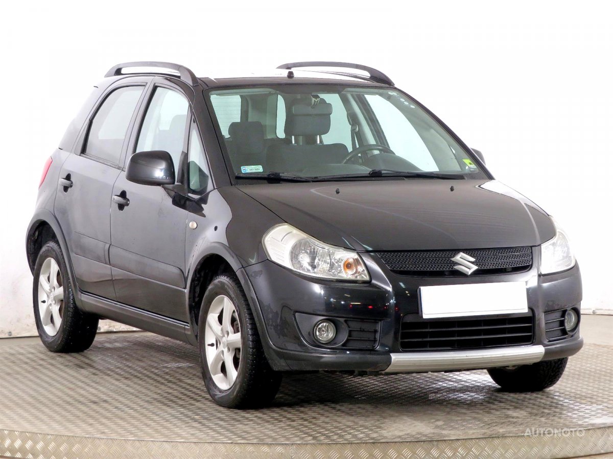 Suzuki SX4, 2009 - celkový pohled