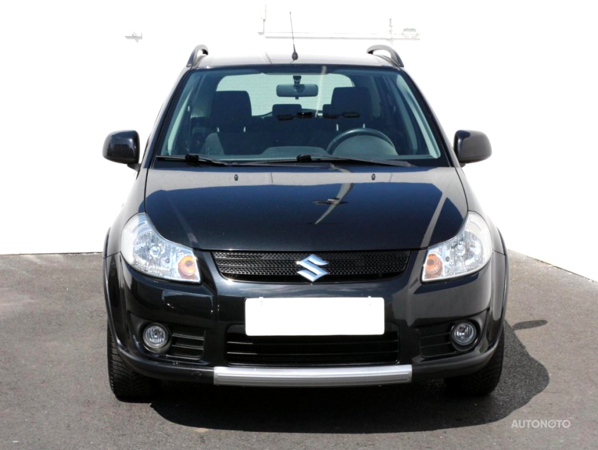 Suzuki SX4, 2010 - pohled č. 2