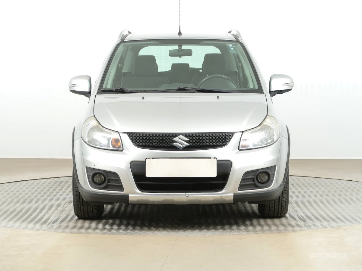 Suzuki SX4, 2013 - pohled č. 2