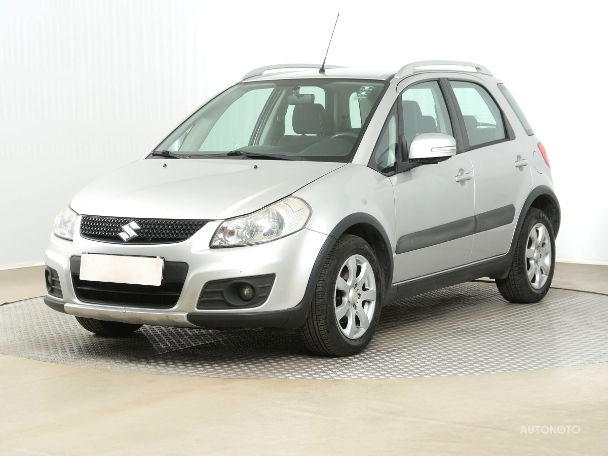 Suzuki SX4, 2013 - pohled č. 3