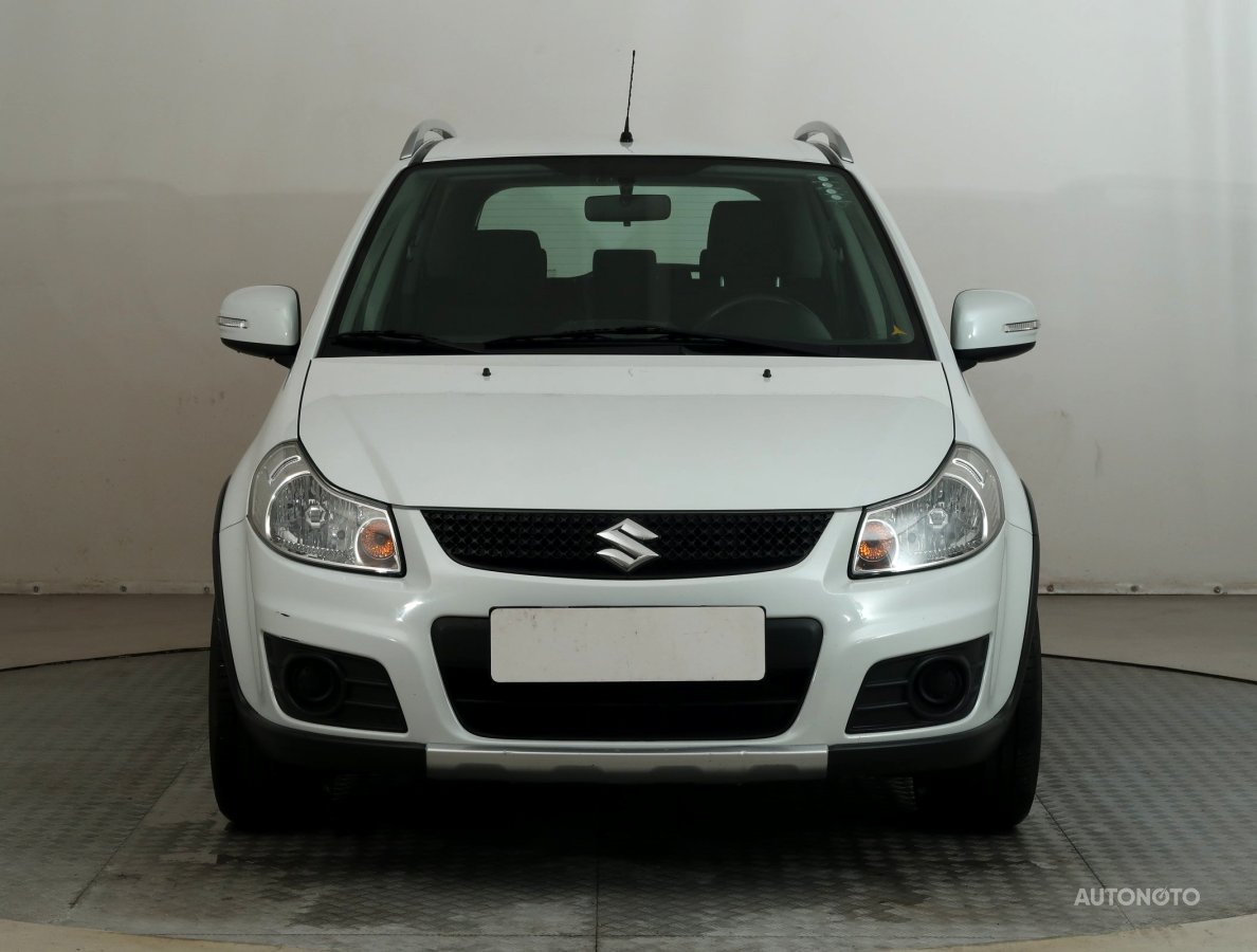 Suzuki SX4, 2013 - pohled č. 2