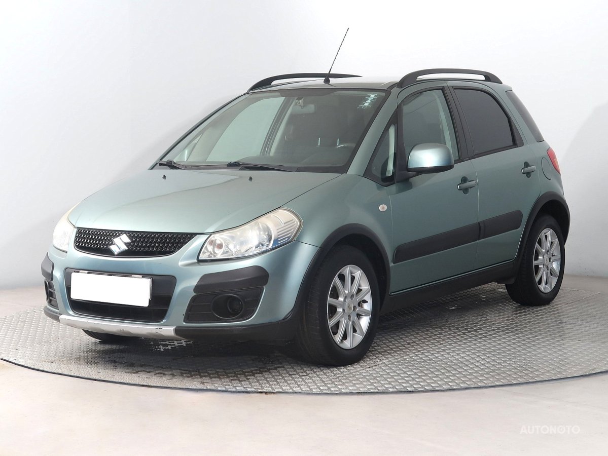 Suzuki SX4, 2010 - pohled č. 3