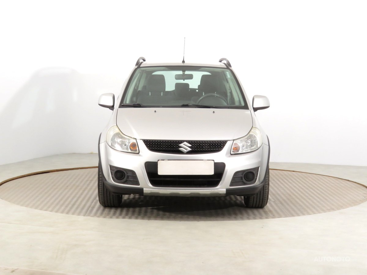 Suzuki SX4, 2010 - pohled č. 2