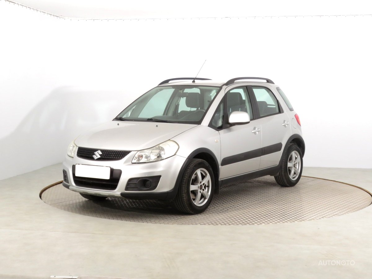 Suzuki SX4, 2010 - pohled č. 3