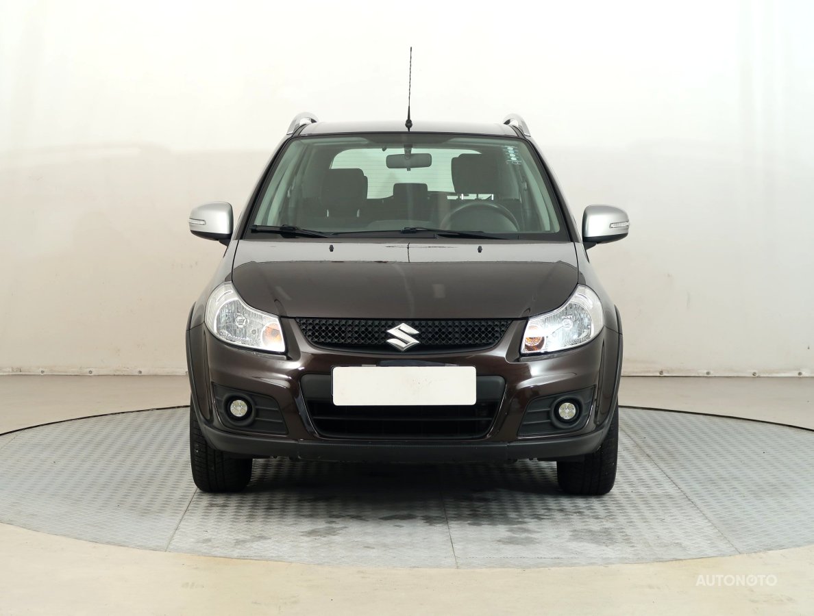 Suzuki SX4, 2013 - pohled č. 2
