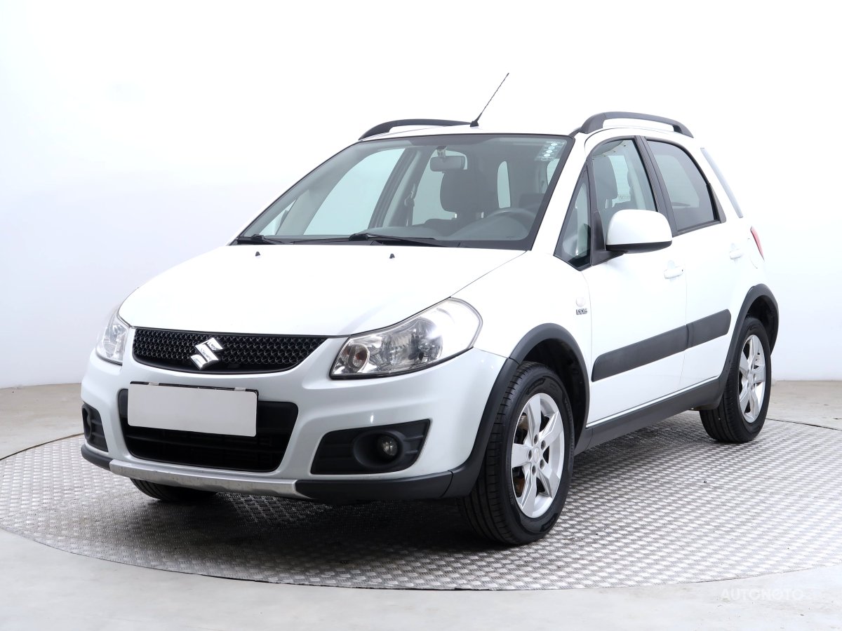 Suzuki SX4, 2010 - pohled č. 3