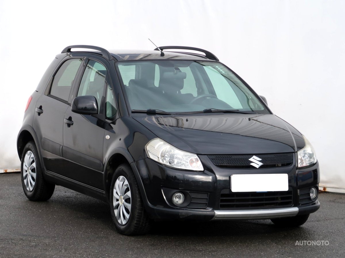 Suzuki SX4, 2009 - celkový pohled